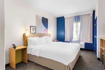 Hotel Pearland