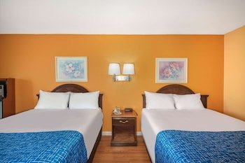 Travelodge by Wyndham Kingman