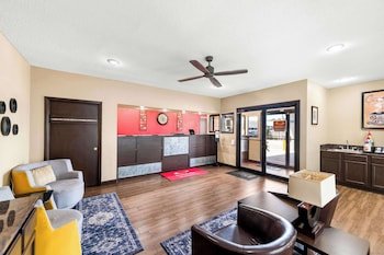 Econo Lodge Texarkana I-30