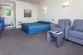 Tuscany On Thames Motel