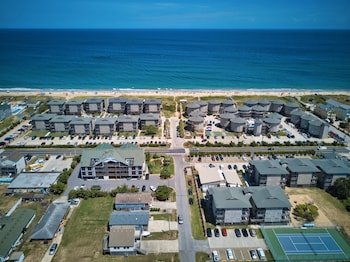 Outer Banks Beach Club Resort