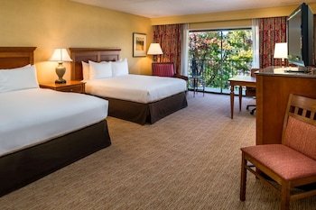 DoubleTree by Hilton Hotel Seattle Airport