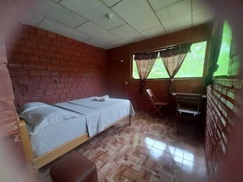 Amazon Queen Lodge