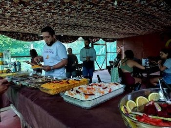 Amazon Queen Lodge