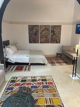 Riad Azahra