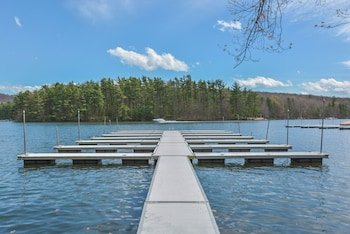 Keep Calm And Lake