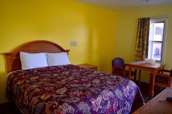Snelling Motel