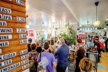 Wombats City Hostel - The Naschmarkt