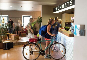 Wombats City Hostel - The Naschmarkt