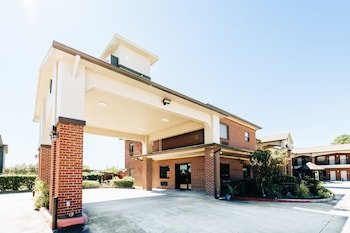 Winchester Inn & Suites Humble/IAH/North Houston