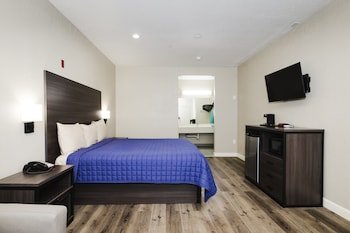 Winchester Inn & Suites Humble/IAH/North Houston
