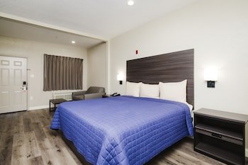 Winchester Inn & Suites Humble/IAH/North Houston