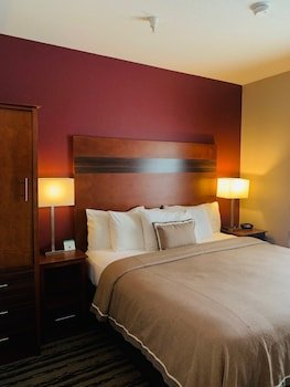 GrandStay Residential Suites St Cloud