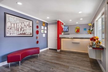 Super 8 by Wyndham Ukiah