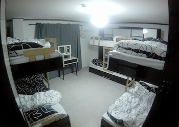 Lux Guesthouse - Hostel