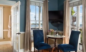 Bayfront Marin House