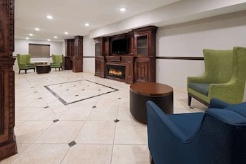 Days Inn by Wyndham Jackson Downtown