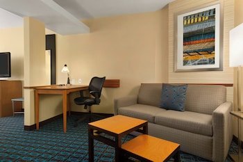 Fairfield Inn & Suites Weirton