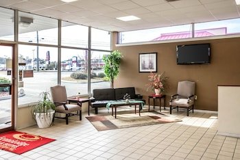Rodeway Inn & Suites Wilmington North