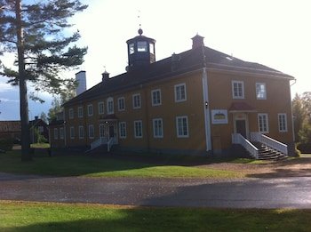 Insjoens Hotel