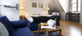 Insjoens Hotel
