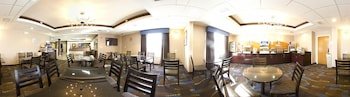 Holiday Inn Express & Suites Bastrop
