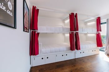 Lisbon South Hostel
