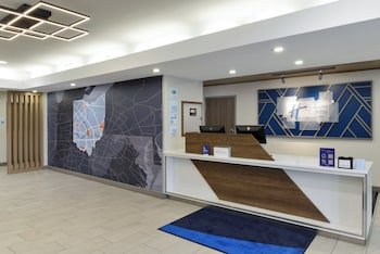 Holiday Inn Express & Suites Marysville