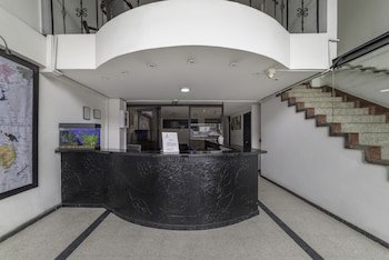 Ayenda 1030 Elegant Suites