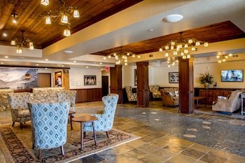 Cedar Creek Lodge Hotel