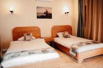 Tunis Pyramids Hotel