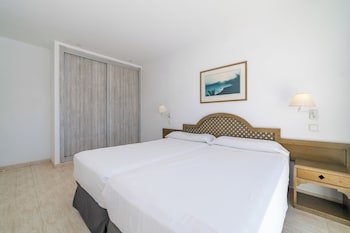 Galeón Playa by SeaSense Hotels