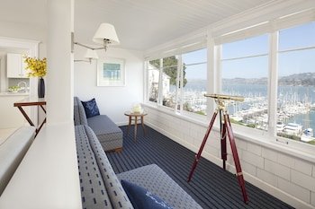 Casa Madrona