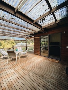 Wonboyn Cabins & Caravan Park