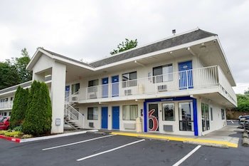 Motel 6 Seattle Airport