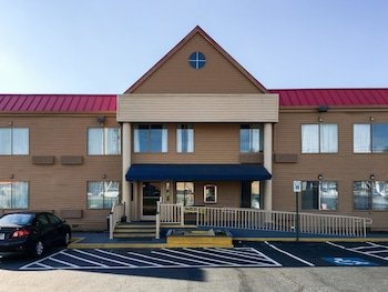 Days Inn by Wyndham Thomson