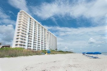 Radisson Suite Oceanfront