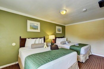 Travelers Inn Williams