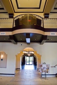 Lake Buena Vista Resort Village & Spa