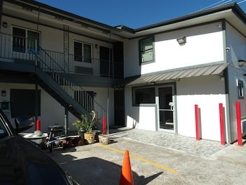 Southmore Boulevard Motel