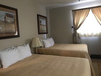 Riverside Hot Springs Inn