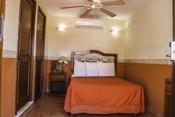 Maya Campeche Hotel
