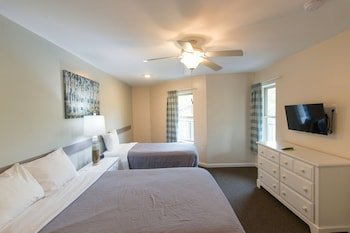 Laurel Point Resort