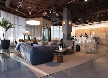 Wave Resort