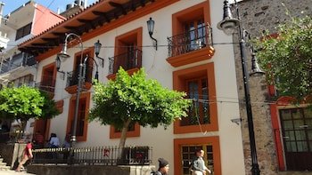 Hoteles Villa de Cortez