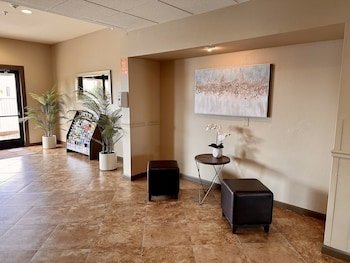 Comfort Inn West