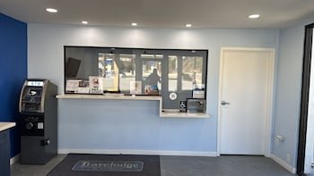 Travelodge by Wyndham Fairplex Pomona