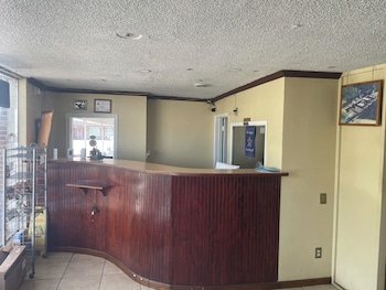 Holiday Motel