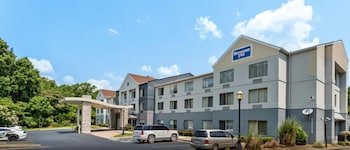 Fairfield Inn & Suites Macon