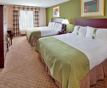 Holiday Inn Kansas City Airport